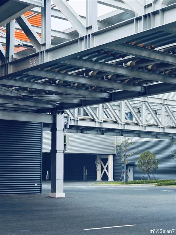 D31FAEF712929E0661C056B2C95F285715937775_size361_w600_h800